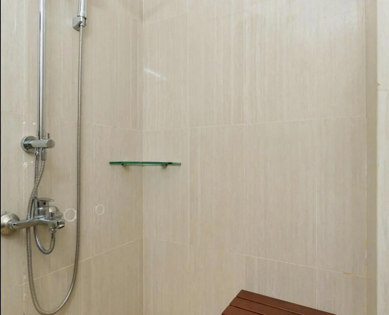 Ferienwohnung Ganity House Grand Pool Vũng Tàu Privatunterkunft